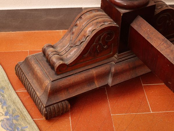 Specchiera a psiche in noce  - Asta La casa classica. Stile intramontabile - Associazione Nazionale - Case d'Asta italiane