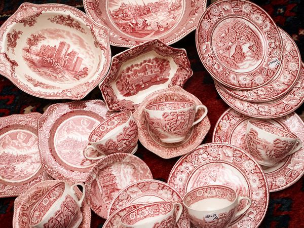 Ricco assortimento di accessori da tavola in terraglia  - Asta La casa classica. Stile intramontabile - Associazione Nazionale - Case d'Asta italiane