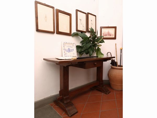 Assortimento di complementi d'arredo per anticamera  - Asta La casa classica. Stile intramontabile - Associazione Nazionale - Case d'Asta italiane