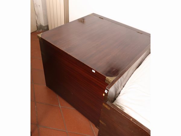Cassone guardaroba in teak in stile marino  - Asta La casa classica. Stile intramontabile - Associazione Nazionale - Case d'Asta italiane