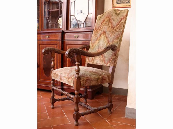 Seggiolone in noce  - Asta La casa classica. Stile intramontabile - Associazione Nazionale - Case d'Asta italiane