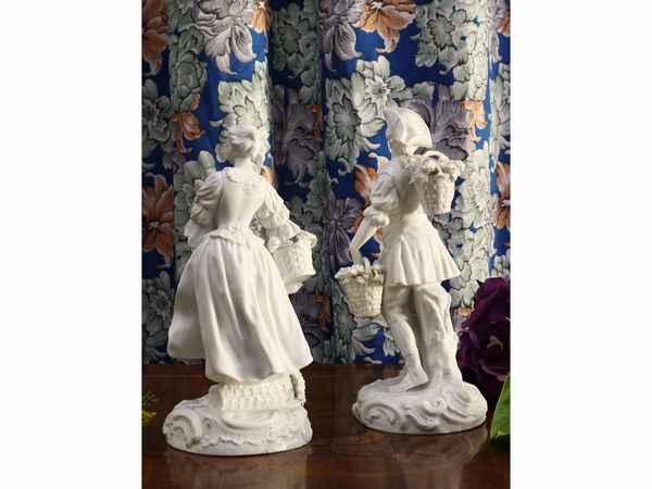 Coppia di figure in porcellana  - Asta La casa classica. Stile intramontabile - Associazione Nazionale - Case d'Asta italiane