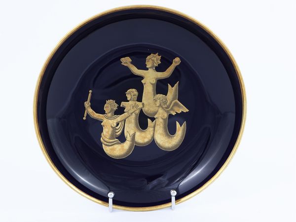 Piatto in porcellana Migrazione delle Sirene, Richard Ginori  - Asta La casa classica. Stile intramontabile - Associazione Nazionale - Case d'Asta italiane