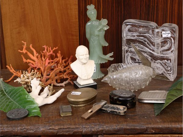 Lotto di curiosit�  - Asta La casa classica. Stile intramontabile - Associazione Nazionale - Case d'Asta italiane