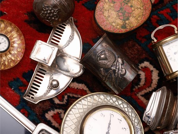 Lotto di curiosit� da scrivania  - Asta La casa classica. Stile intramontabile - Associazione Nazionale - Case d'Asta italiane