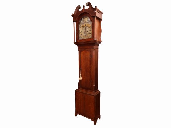 Orologio a torre impiallacciato e dintarsiato in rovere, noce ed altre essenze  - Asta La casa classica. Stile intramontabile - Associazione Nazionale - Case d'Asta italiane