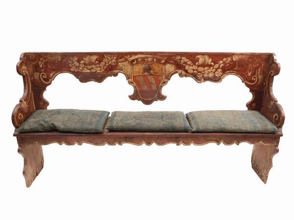 Panca in legno tenero laccato  - Asta La casa classica. Stile intramontabile - Associazione Nazionale - Case d'Asta italiane