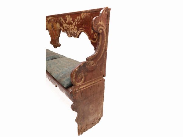 Panca in legno tenero laccato  - Asta La casa classica. Stile intramontabile - Associazione Nazionale - Case d'Asta italiane