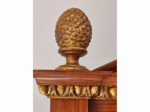 Specchiera a psiche in ciliegio  - Asta La casa classica. Stile intramontabile - Associazione Nazionale - Case d'Asta italiane