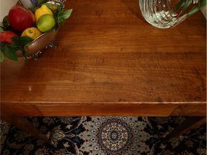 Tavolino scrittoio in noce  - Asta La casa classica. Stile intramontabile - Associazione Nazionale - Case d'Asta italiane