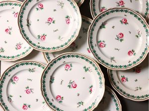 Servizio di piatti in porcellana, Richard Ginori  - Asta La casa classica. Stile intramontabile - Associazione Nazionale - Case d'Asta italiane