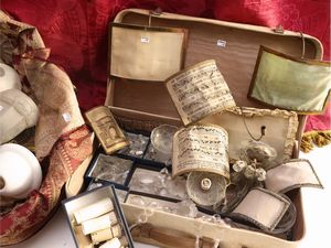 Miscellanea di accessori per illuminazione  - Asta La casa classica. Stile intramontabile - Associazione Nazionale - Case d'Asta italiane