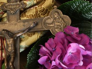 Croce astile in bronzo  - Asta La casa classica. Stile intramontabile - Associazione Nazionale - Case d'Asta italiane