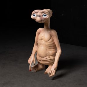 Statua ET.  - Asta POP Culture e Manifesti d'epoca - Associazione Nazionale - Case d'Asta italiane