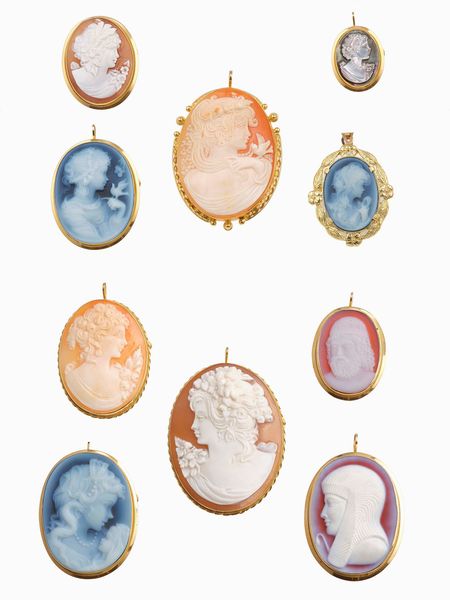Lotto composto da dieci cammei  - Asta Gioielli Contemporanei - Associazione Nazionale - Case d'Asta italiane