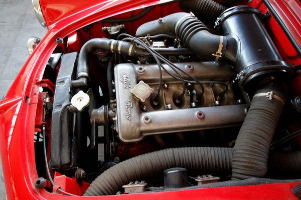 Alfa Romeo : Giulietta spider veloce (Pinin Farina)  - Asta Automobili da Collezione - Associazione Nazionale - Case d'Asta italiane