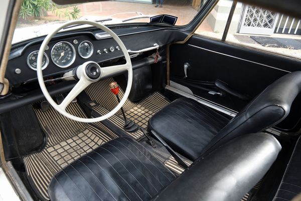 FIAT : 750 Spyder (Carrozzeria Alfredo Vignale & C.)  - Asta Automobili da Collezione - Associazione Nazionale - Case d'Asta italiane