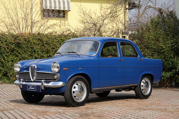 Alfa Romeo : Giulietta (Alfa Romeo)  - Asta Automobili da Collezione - Associazione Nazionale - Case d'Asta italiane