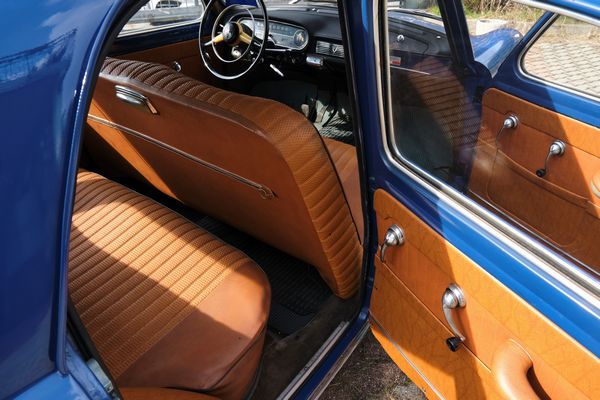 Alfa Romeo : Giulietta (Alfa Romeo)  - Asta Automobili da Collezione - Associazione Nazionale - Case d'Asta italiane