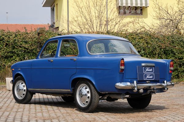 Alfa Romeo : Giulietta (Alfa Romeo)  - Asta Automobili da Collezione - Associazione Nazionale - Case d'Asta italiane