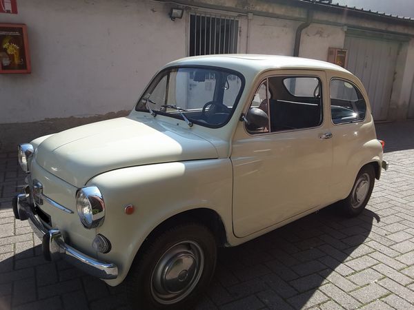 FIAT : 600 D  - Asta Automobili da Collezione - Associazione Nazionale - Case d'Asta italiane