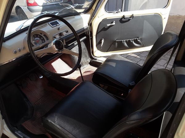 FIAT : 600 D  - Asta Automobili da Collezione - Associazione Nazionale - Case d'Asta italiane