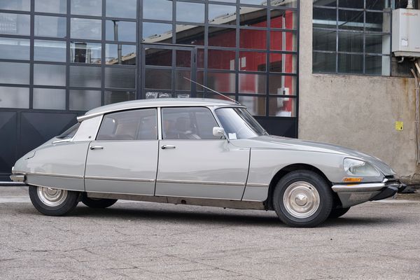Citroen : DS21 i.e. Pallas (Citroen)  - Asta Automobili da Collezione - Associazione Nazionale - Case d'Asta italiane