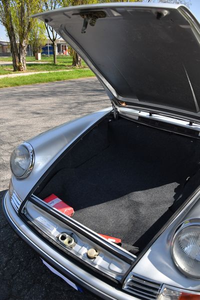 Porsche : 911 T (Karmann)  - Asta Automobili da Collezione - Associazione Nazionale - Case d'Asta italiane