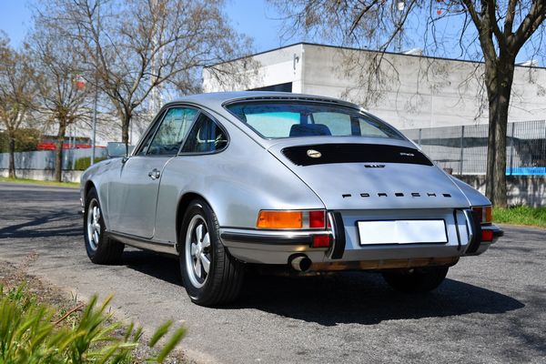 Porsche : 911 T (Karmann)  - Asta Automobili da Collezione - Associazione Nazionale - Case d'Asta italiane