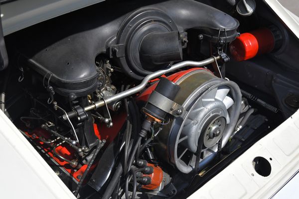 Porsche : 911 T 2.4/Carrera 2.7 RS (Karmann)  - Asta Automobili da Collezione - Associazione Nazionale - Case d'Asta italiane