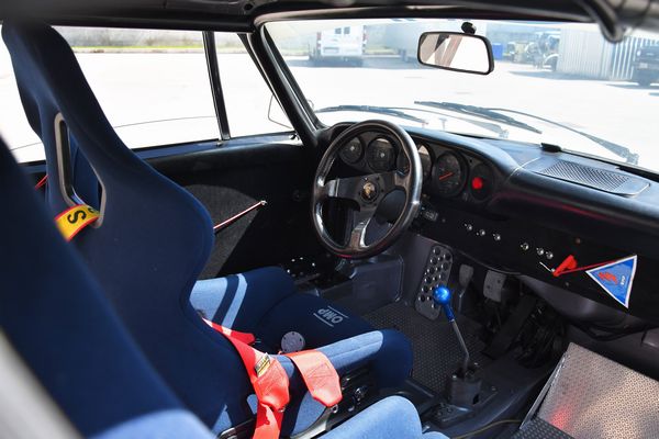 Porsche : 911 T 2.4/Carrera 2.7 RS (Karmann)  - Asta Automobili da Collezione - Associazione Nazionale - Case d'Asta italiane