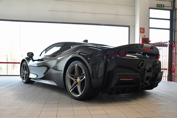 Ferrari : SF90 Stradale Assetto Fiorano (Ferrari)  - Asta Automobili da Collezione - Associazione Nazionale - Case d'Asta italiane