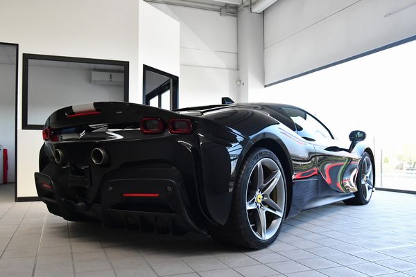 Ferrari : SF90 Stradale Assetto Fiorano (Ferrari)  - Asta Automobili da Collezione - Associazione Nazionale - Case d'Asta italiane