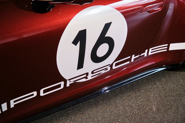 Porsche : 911 Targa 4S Heritage Design Edition (Porsche)  - Asta Automobili da Collezione - Associazione Nazionale - Case d'Asta italiane