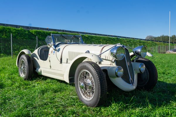 Delahaye : 134/135 (in Figoni et Falaschi style)  - Asta Automobili da Collezione - Associazione Nazionale - Case d'Asta italiane