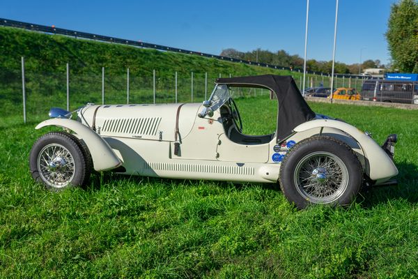 Delahaye : 134/135 (in Figoni et Falaschi style)  - Asta Automobili da Collezione - Associazione Nazionale - Case d'Asta italiane