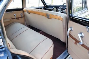 Alfa Romeo : 6C 2500 Sport (Pinin Farina)  - Asta Automobili da Collezione - Associazione Nazionale - Case d'Asta italiane