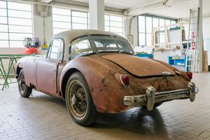 MG : MGA Coup (MG)  - Asta Automobili da Collezione - Associazione Nazionale - Case d'Asta italiane