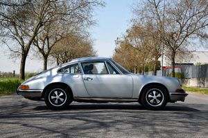 Porsche : 911 T (Karmann)  - Asta Automobili da Collezione - Associazione Nazionale - Case d'Asta italiane