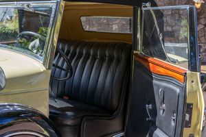 Cadillac : V-12 (Fleetwood)  - Asta Automobili da Collezione - Associazione Nazionale - Case d'Asta italiane