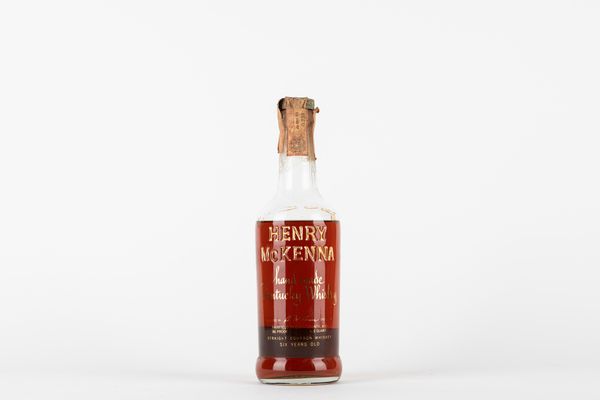 USA : Henry McKenna Kentucky Whisky 6 YO  - Asta Vini e Distillati - Associazione Nazionale - Case d'Asta italiane