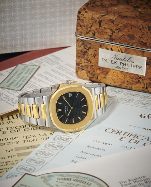 PATEK PHILIPPE : Nautilus 3700/1 New-old-stock, anni 80  - Asta Orologi - Associazione Nazionale - Case d'Asta italiane