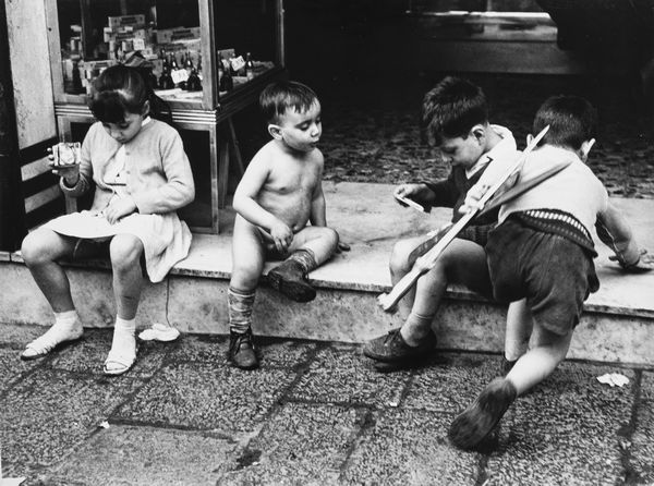 Vittorio Buonanno : I soldatini  - Asta Fotografia: Under 1K - Associazione Nazionale - Case d'Asta italiane