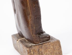 Henry Moore : Standing Figure Relief 1  - Asta Arte Moderna e Contemporanea - Associazione Nazionale - Case d'Asta italiane