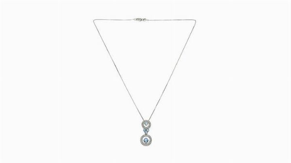 CATENA CON CIONDOLO  - Asta Gioielli  - Associazione Nazionale - Case d'Asta italiane