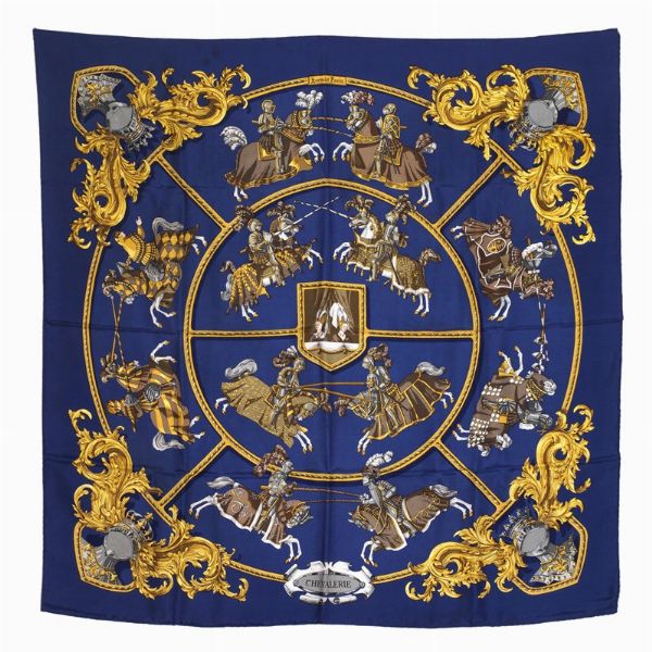 HERMES : HERMES FOULARD "CHEVALERIE"  - Asta VINTAGE: BORSE E ACCESSORI DI HERMES, LOUIS VUITTON E ALTRE GRANDI MAISON - Associazione Nazionale - Case d'Asta italiane
