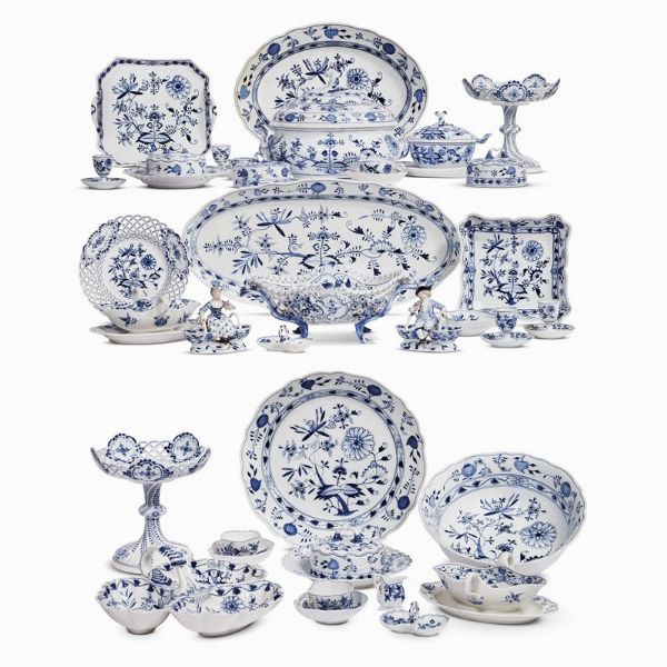 SERVITO, MEISSEN, SECOLI XIX E XX  - Asta INTERNATIONAL FINE ART E UNA IMPORTANTE COLLEZIONE DI PENDOLE AU BON SAUVAGE - Associazione Nazionale - Case d'Asta italiane