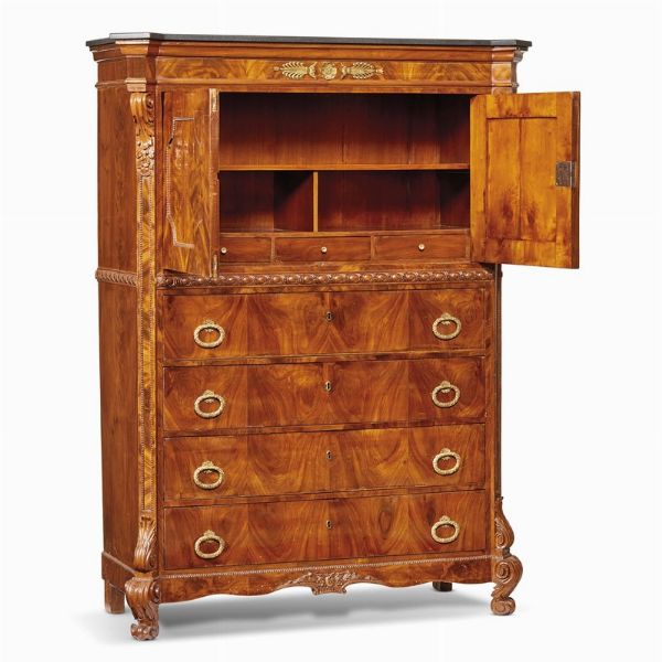 CREDENZA, FRANCIA, SECOLO XIX  - Asta INTERNATIONAL FINE ART E UNA IMPORTANTE COLLEZIONE DI PENDOLE AU BON SAUVAGE - Associazione Nazionale - Case d'Asta italiane
