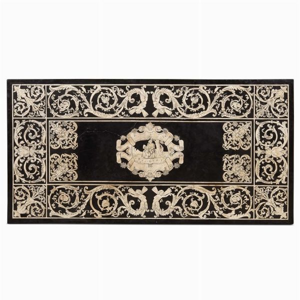 PIANO IN SCAGLIOLA, EMILIA, SECOLO XVII  - Asta INTERNATIONAL FINE ART E UNA IMPORTANTE COLLEZIONE DI PENDOLE AU BON SAUVAGE - Associazione Nazionale - Case d'Asta italiane