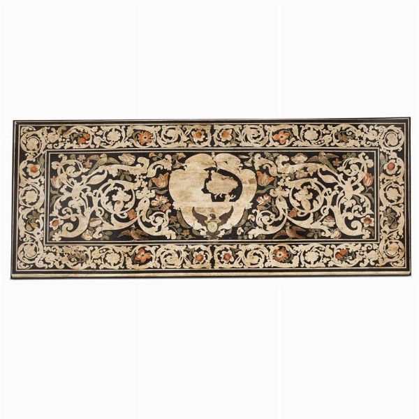 PIANO IN SCAGLIOLA POLICROMA, AMBITO DI DOMENICO PIANON, EMILIA, FINE SECOLO XVII  - Asta INTERNATIONAL FINE ART E UNA IMPORTANTE COLLEZIONE DI PENDOLE AU BON SAUVAGE - Associazione Nazionale - Case d'Asta italiane